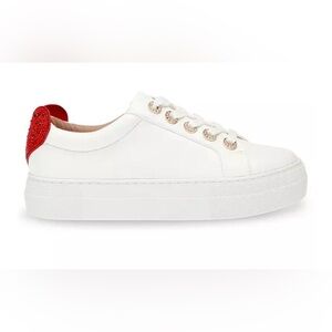 NEW BETSEY JOHNSON SNEAKERS SIZE 10